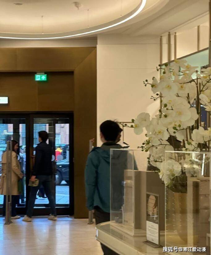 罗的经典双, 自朗格的手 罗的经典双, 自朗格的手