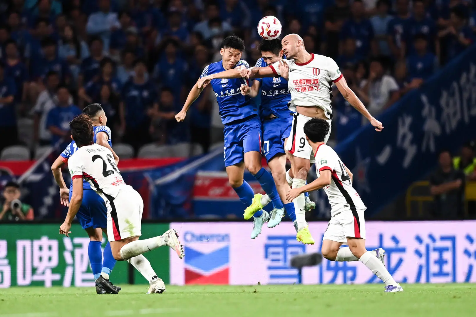 周定洋庆祝 周定洋庆祝