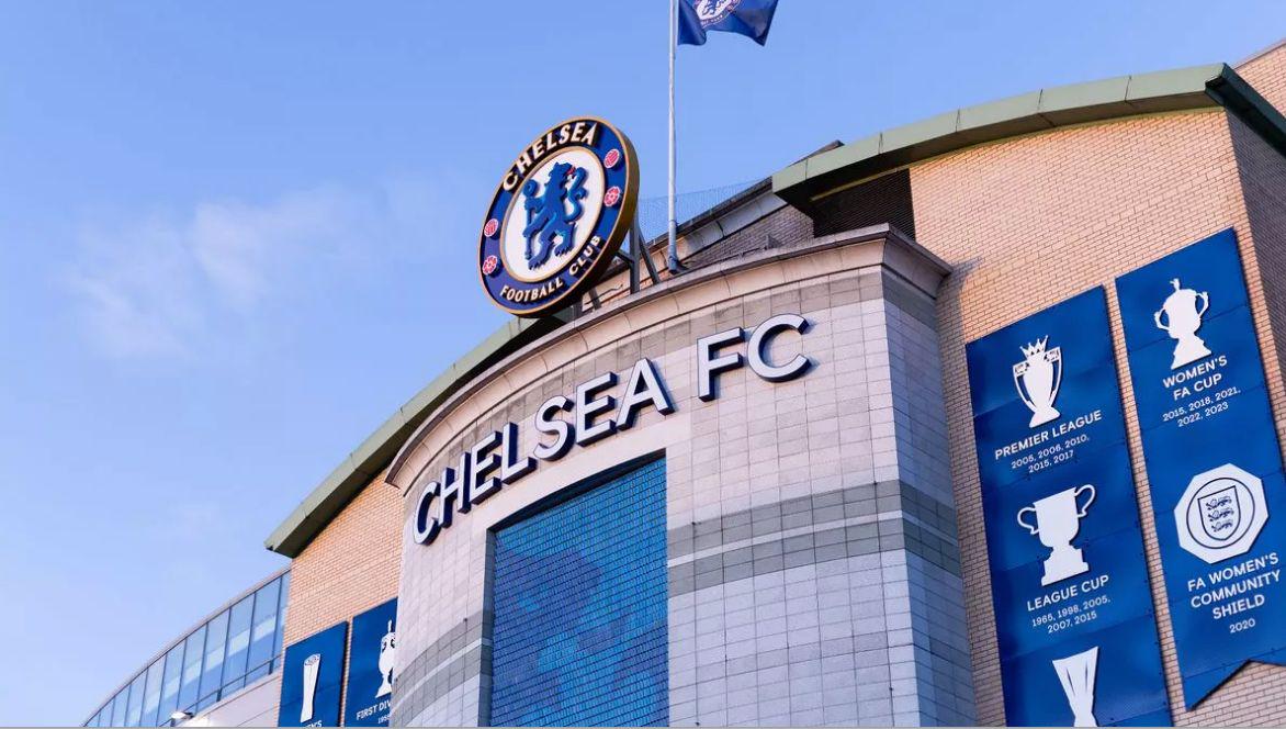 涉及, 持合作 涉及, 持合作